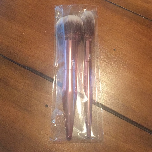 Moda Powder + Soft Glow Kit - Picture 3 of 4